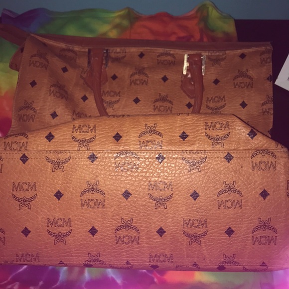 this bag is not for sale it’s trade do not bye it - Picture 2 of 8